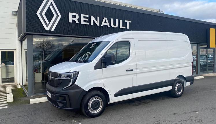 Renault Master  - 32 990 €