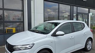 Dacia Sandero  - photo 0