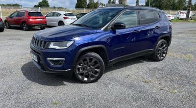 Jeep Compass - S  1.3 GSE T4 240 ch PHEV AT6 4xe eAWD - 23 900 €