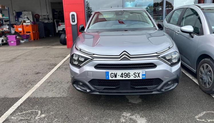 Citroen e-C4  - 26 000 €