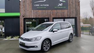 Volkswagen Touran  - photo 0