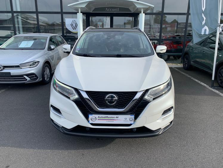 Nissan Qashqai  - 18 990 €