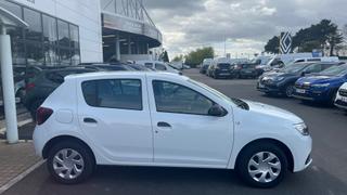 Dacia Sandero  - photo 4