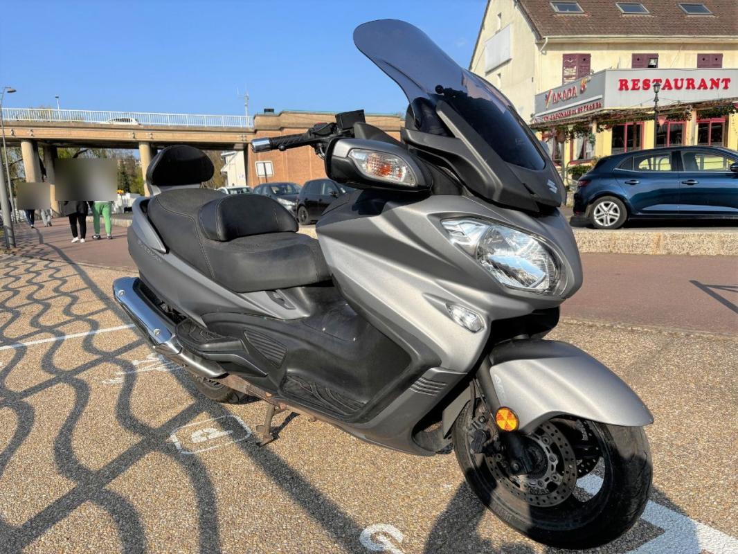 Suzuki Burgman essence Mercin-et-Vaux 02 | 3990 Euros 2018 36812908