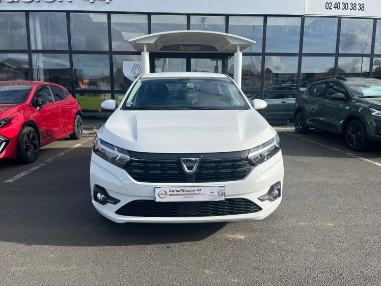 Dacia Sandero  - 12 900 €